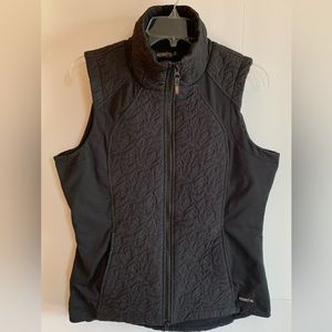 Beautiful black Kerrits vest. Size M